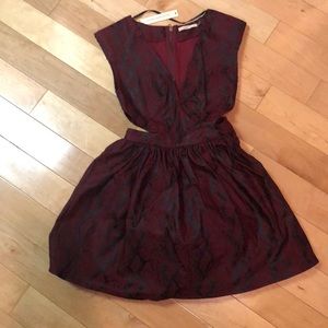 Mustard seed burgundy dress